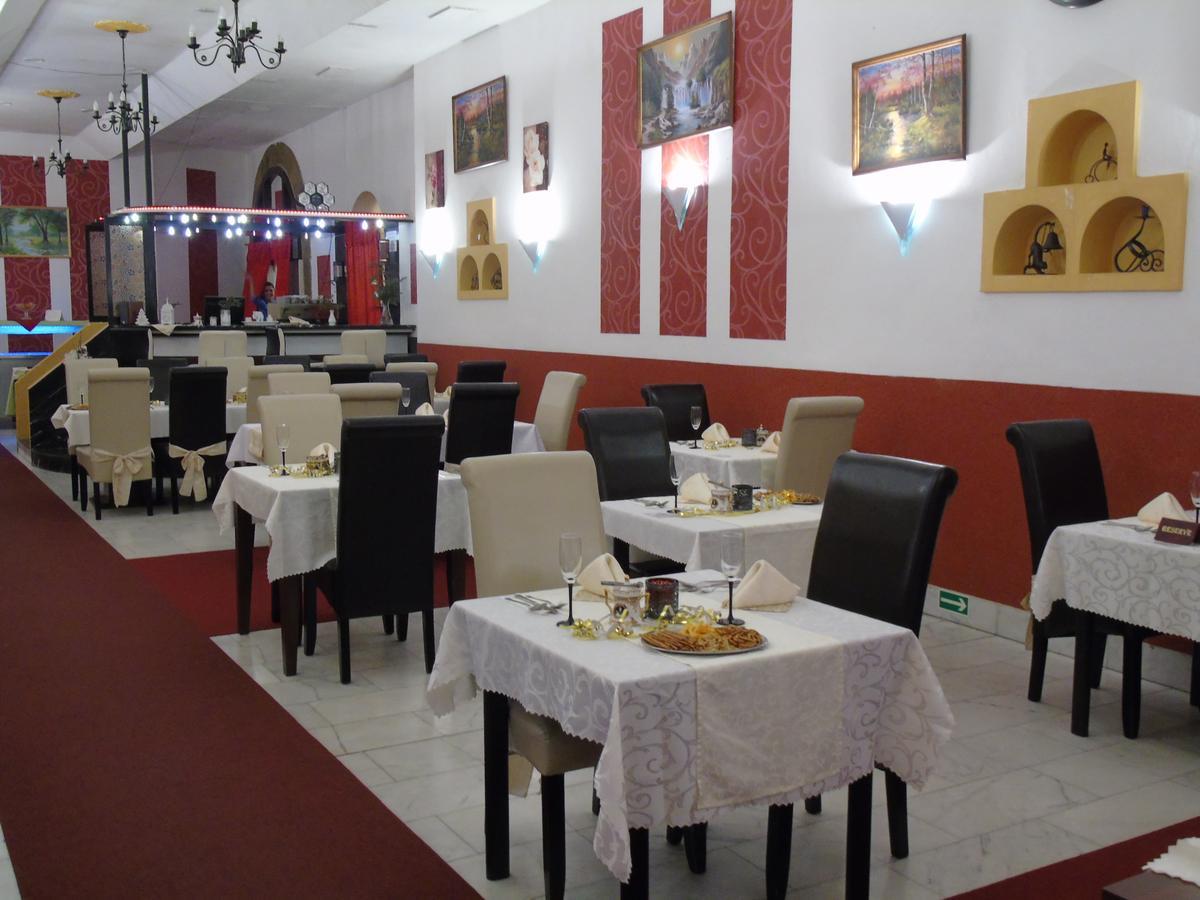 Gl Hotel Trutnov Eksteriør billede