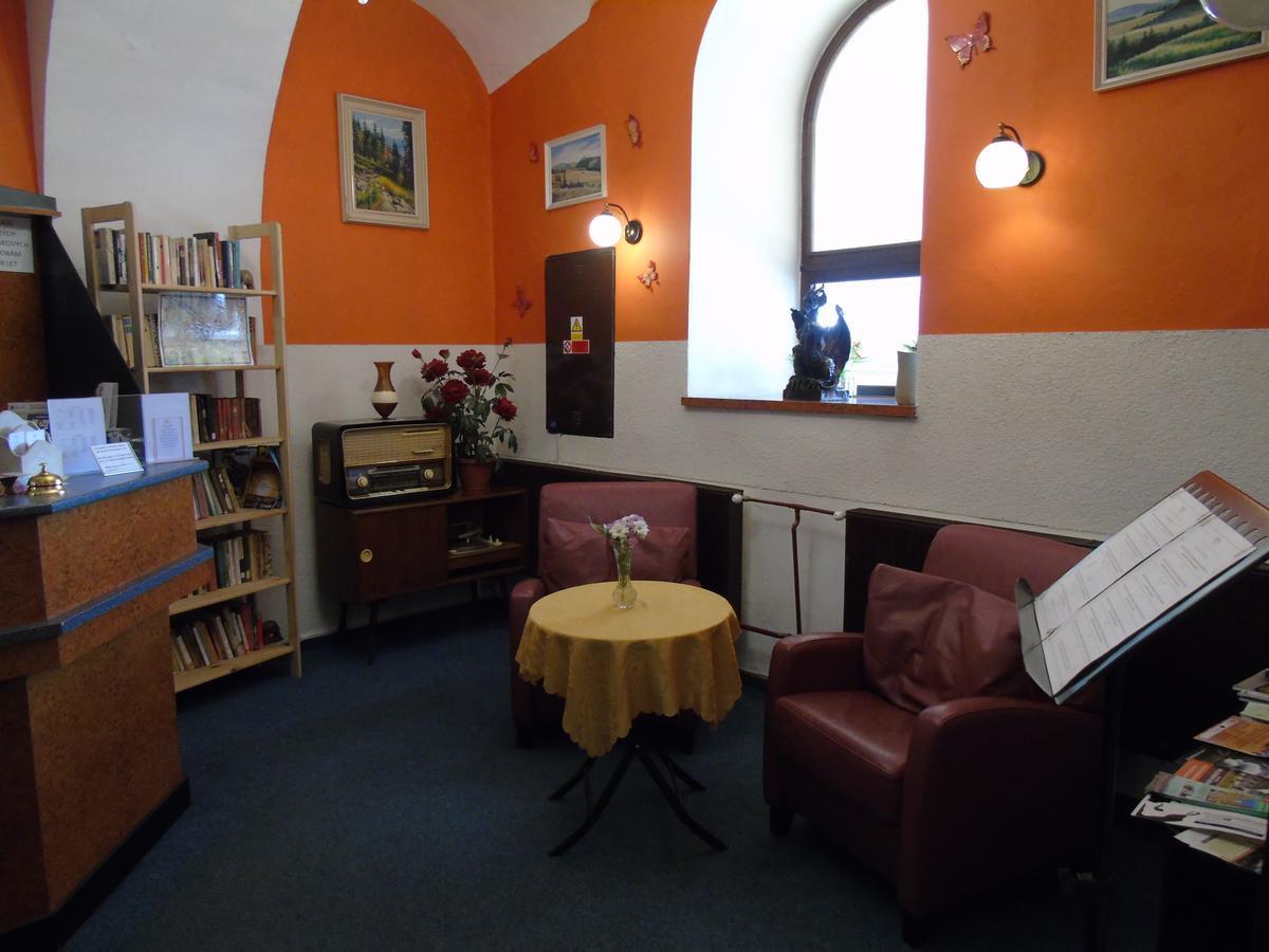 Gl Hotel Trutnov Eksteriør billede