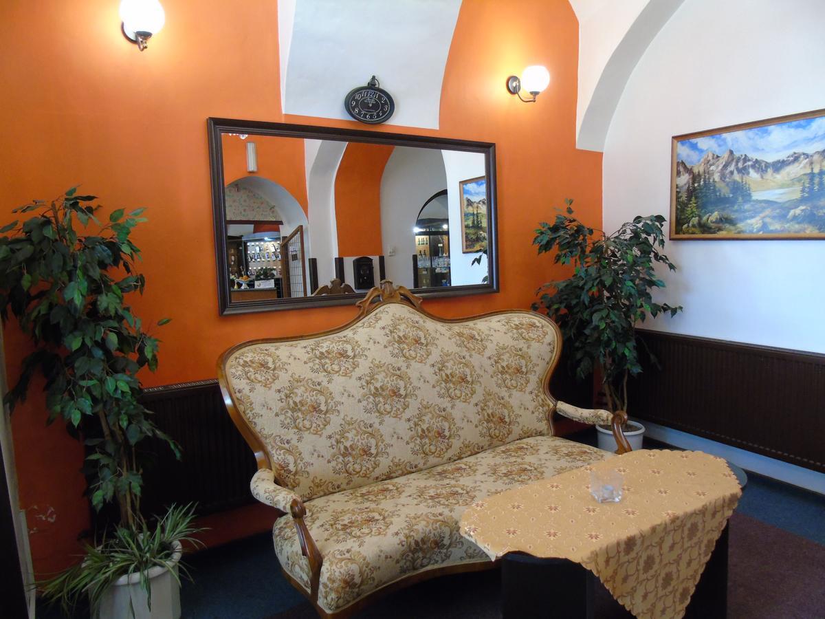 Gl Hotel Trutnov Eksteriør billede