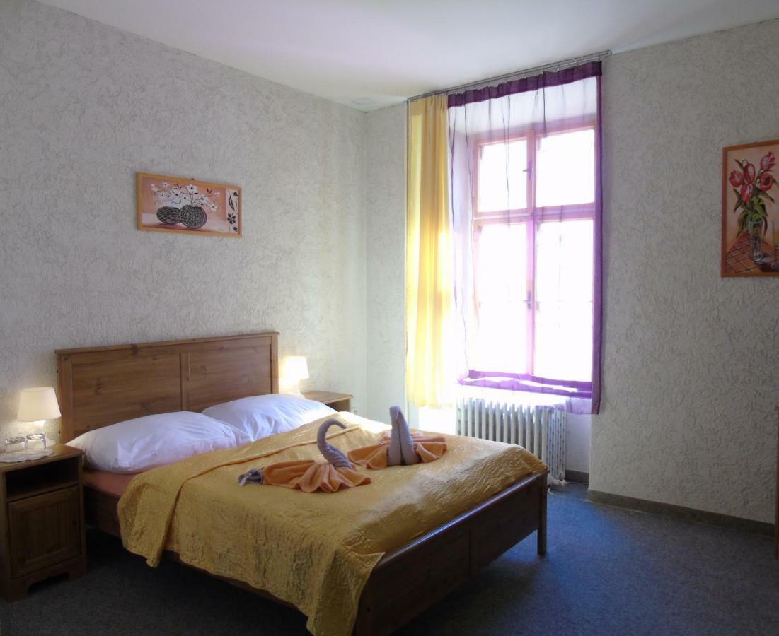 Gl Hotel Trutnov Eksteriør billede